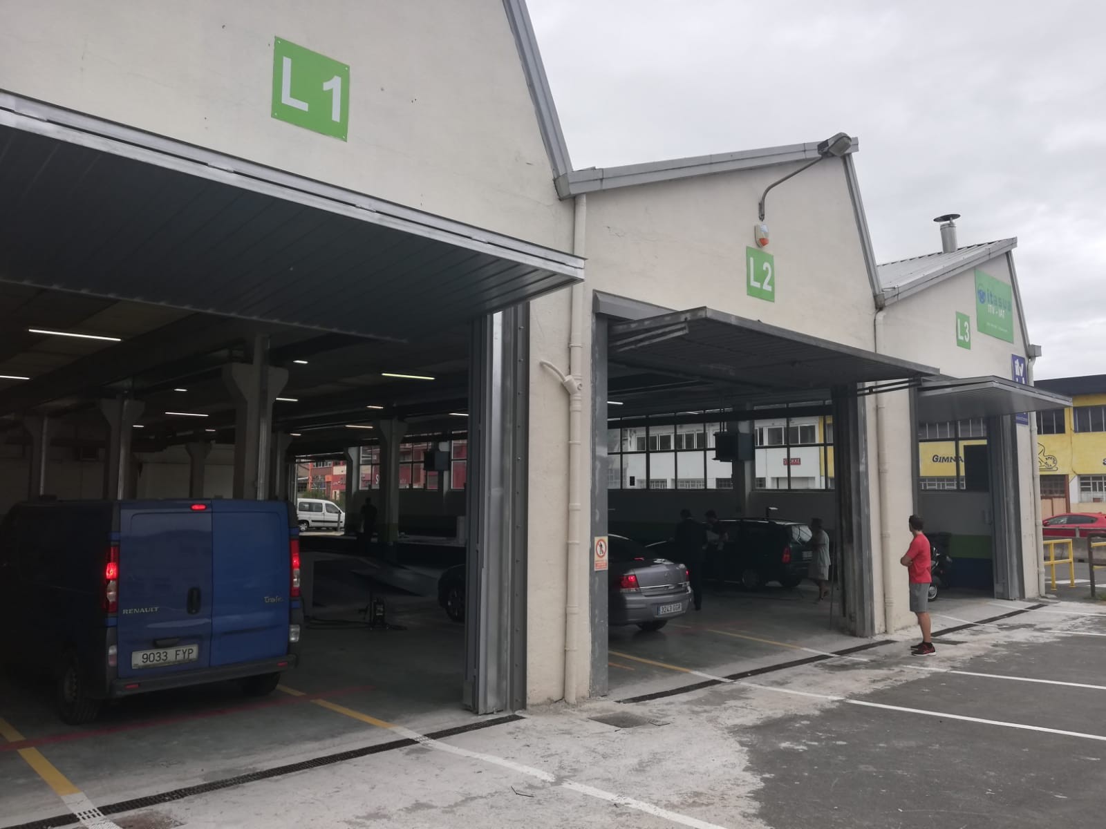 IAT lantegiak greba egingo du astelehenean, langileen akordioa berritzeko negoziaketen etenaren aurrean