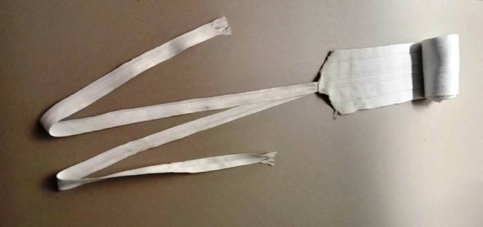 Ume txikientzako faja kalartzuarekin