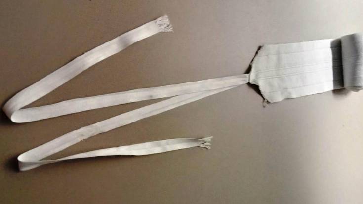 Ume txikientzako faja kalartzuarekin