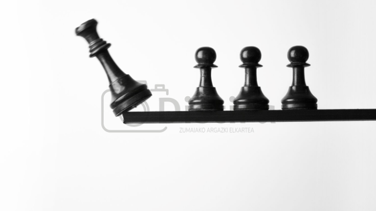 Agustin Aizpuruak irabazi du Distiraren otsaileko lehiaketa soziala