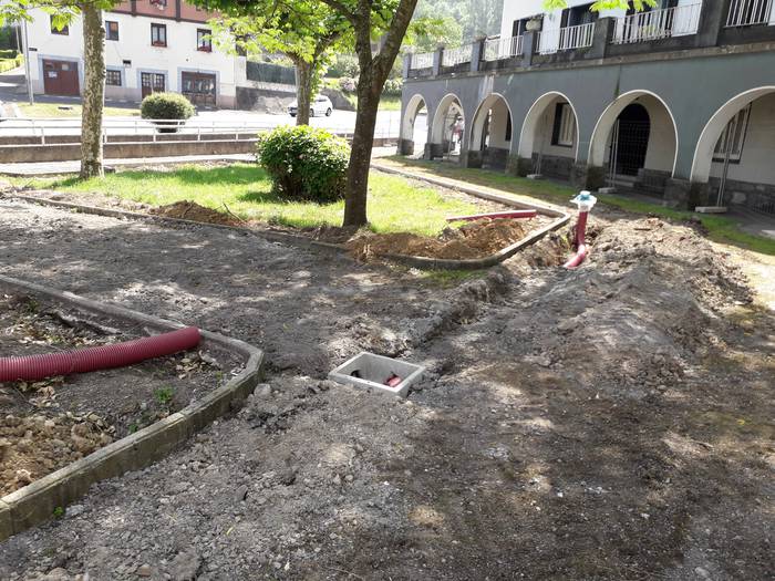 Lizarraitz auzunearen ondoko eremua berritzeko lanak hasi ditu Zestoako Udalak