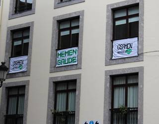 'Hemen gaude, ez zaude bakarrik' lelo hartuta kalera aterako dira bihar Osamen zentrokoak