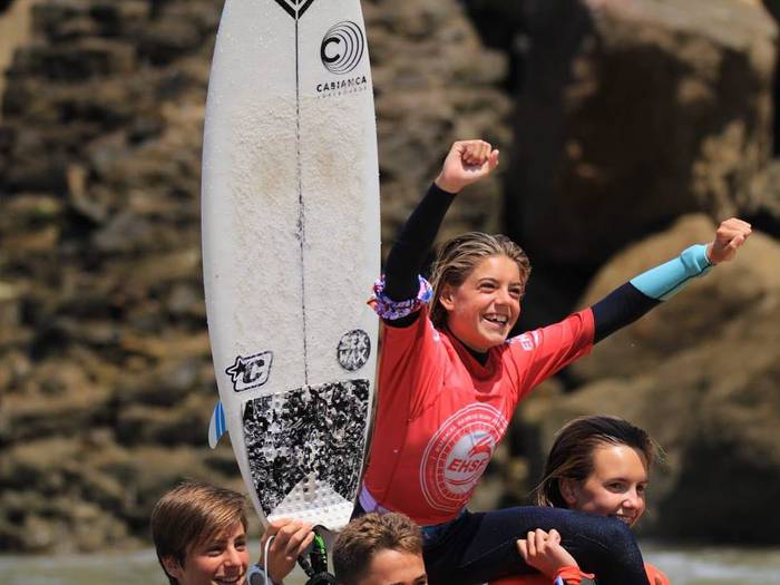 Gipuzkoako Surf Txapelketa irabazi du Janire Gonzalez Etxabarrik