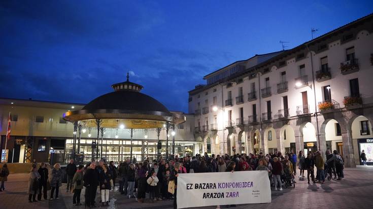 Indarkeria matxistaren aurka egiteko beharra aldarrikatu dute Feministen Sareak nahiz Itaiak