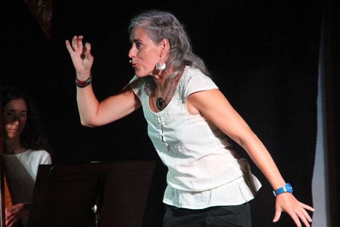 Hiru ipuin kontaketa saio egingo dira bihar Zarautzen