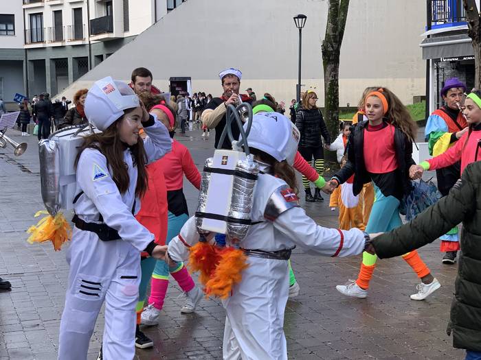 Inkestan galdera berria: Inauterietan mozorrotzen al zara?