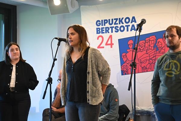 Gipuzkoako Bertsolari Txapelketako final-laurdenetako saio bat Azkoitian izango da
