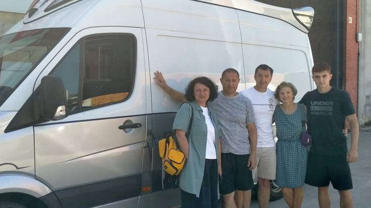 Ukrainarako anbulantzi bat erosteko 8.000 euro bideratu ditu Hotz-Zarautzek