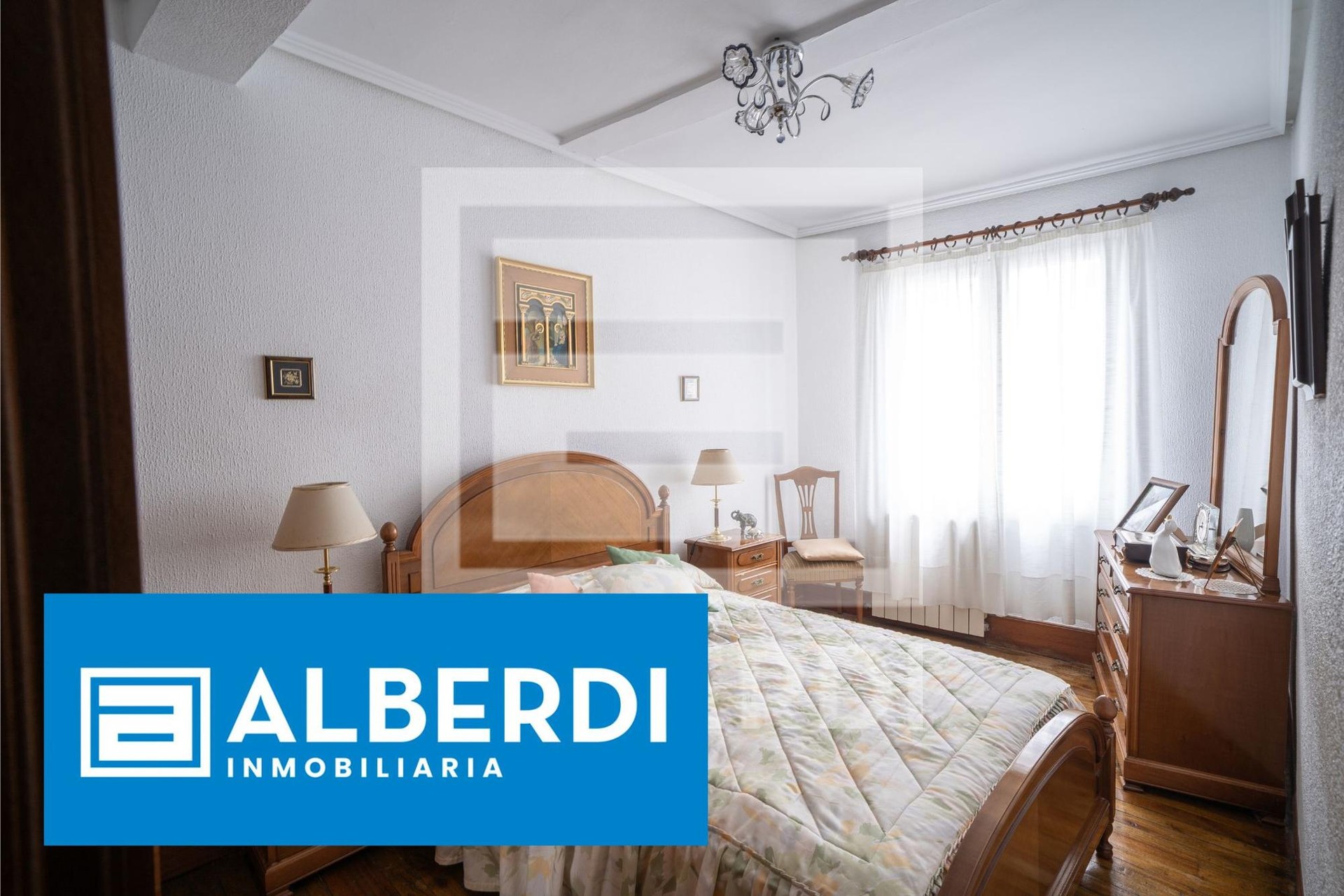 Alberdi Inmobiliaria: etxebizitza salgai Plazaberrin