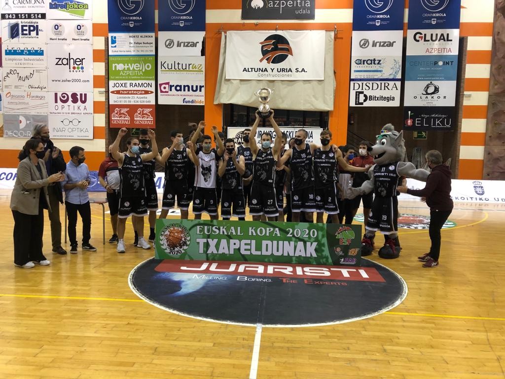 LEB mailako Euskal Kopa irabazi du Juaristi ISBk