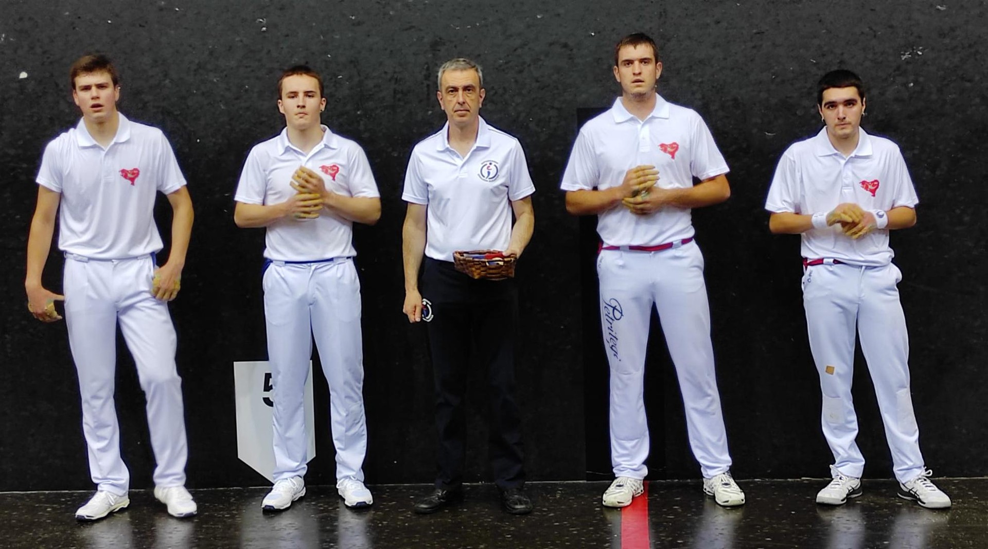 Egurrola-Canseco eta Amiano-Gabirondo bikoteentzat garaipenak