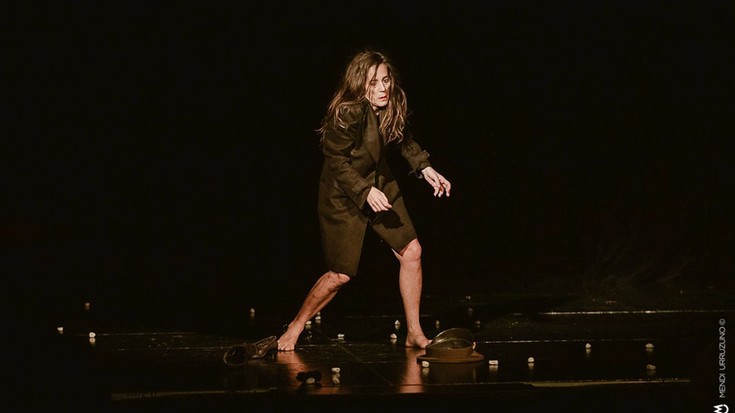 Ainhoa Alberdi: "Butoh-ak barne korapiloak askatzen laguntzen du"