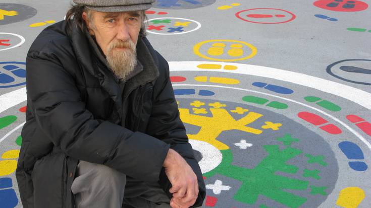 Jon Iturrarte eskultorea zendu da