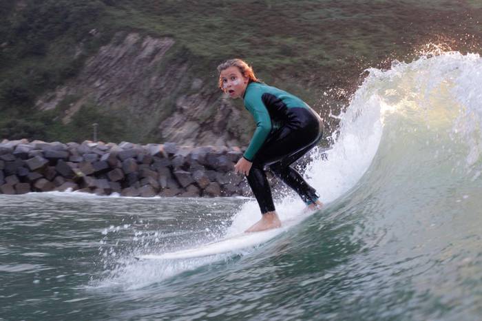 14 urtetik beherako federatuek surf egiteko aukera izango dute aurrerantzean