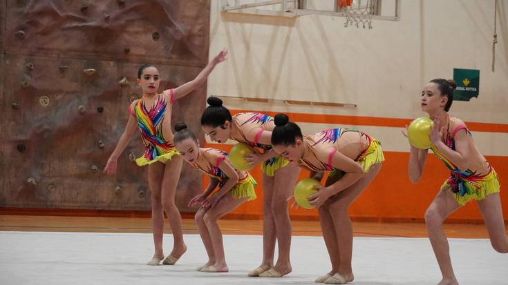 Gimnastika erritmikoko Gipuzkoako Txapelketaren finaletan lehiatuko dira Loretokiko infantilak