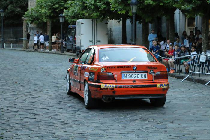 Goilurrak proba bihar goizean iritsiko da Azkoitira