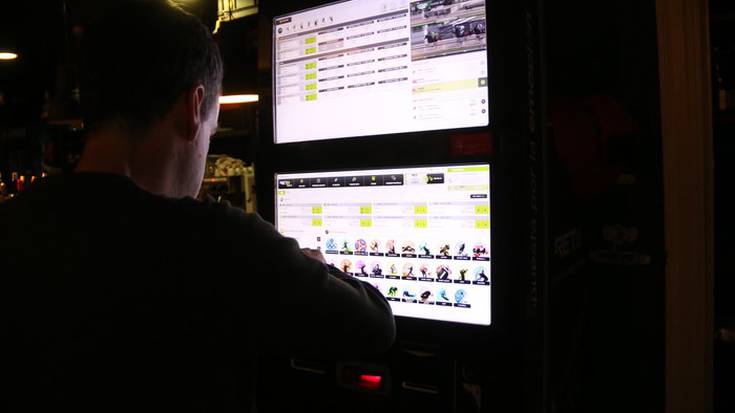 Gazteen arteko kirol apustuen gorakadari buruzko hitzaldia izango da bihar