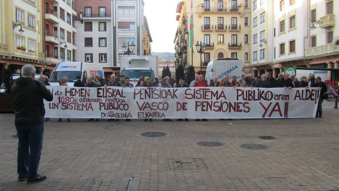 Duintasunak elkarretaratzea egin du, euskal pentsio sistema publikoaren alde