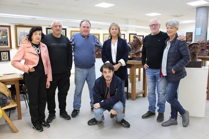 Mende beteko artistak