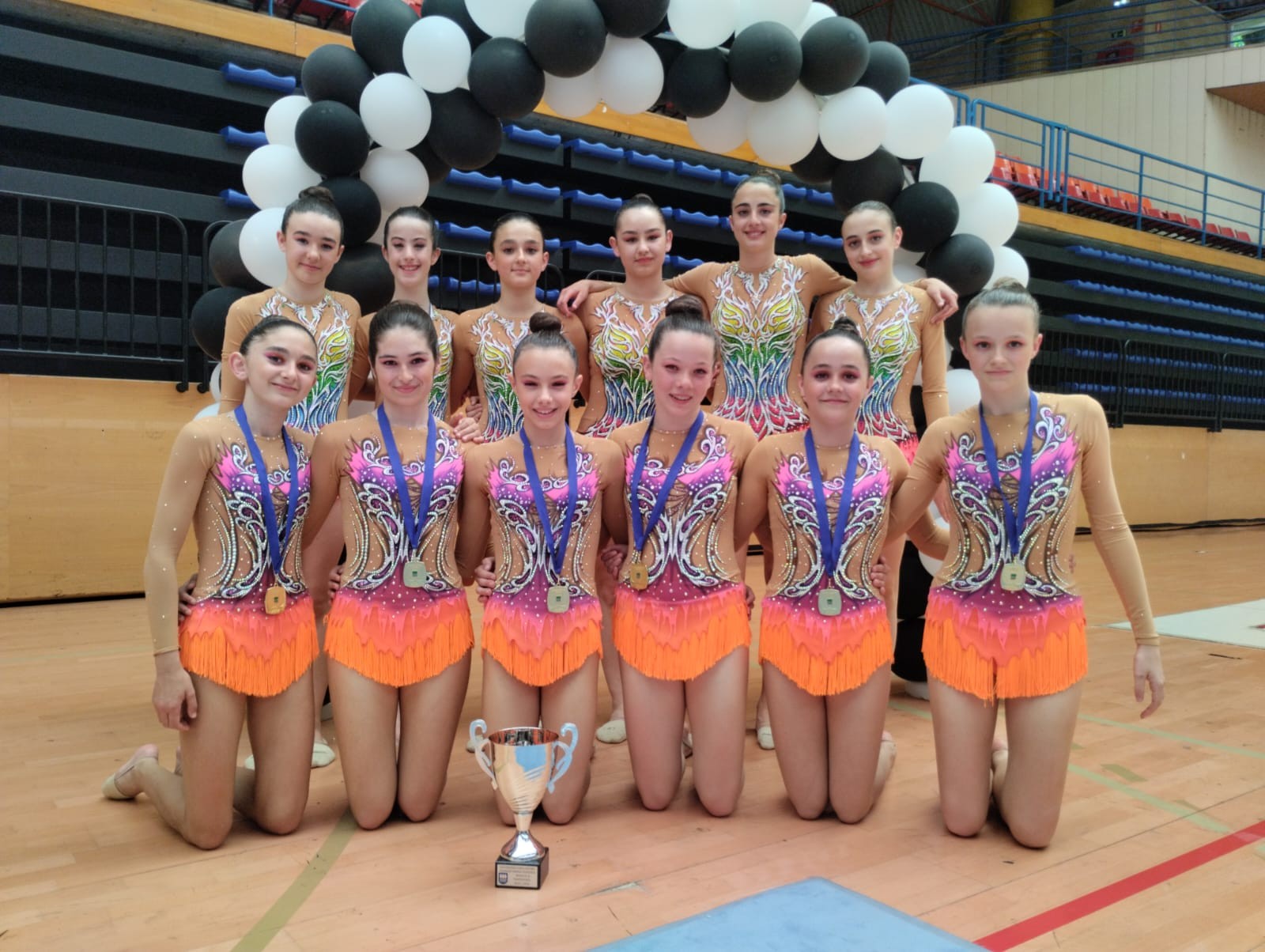 Urre bat eta emaitza onak Loretokiko gimnastentzat Gipuzkoako Txapelketan