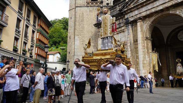 Urteroko ekitaldi sortarekin ospatu dute San Inazio egunaren goiza