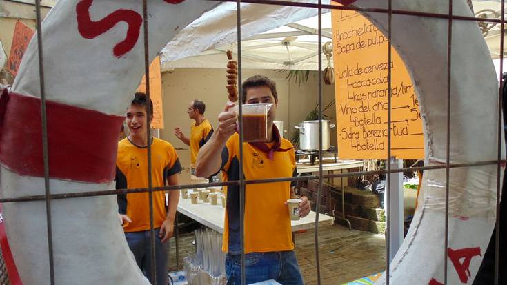 Olarro Eguneko bazkarirako txartelak larunbatean jarriko dira salgai turismo bulegoan