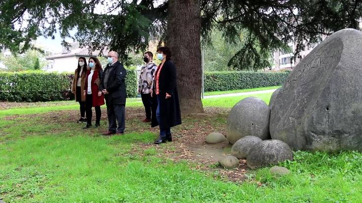 Memoriaren Egunean hainbat ekitaldi egin dituzte eskualdean