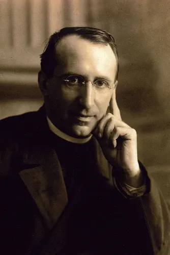 Von Karajanen sotana