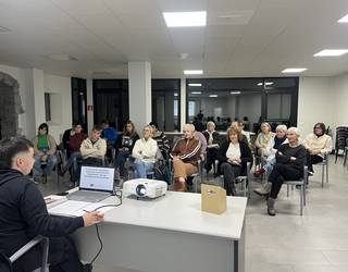 Indarkeria matxistaren kontrako genealogiaz aritu da Elene Lopetegi Zestoan