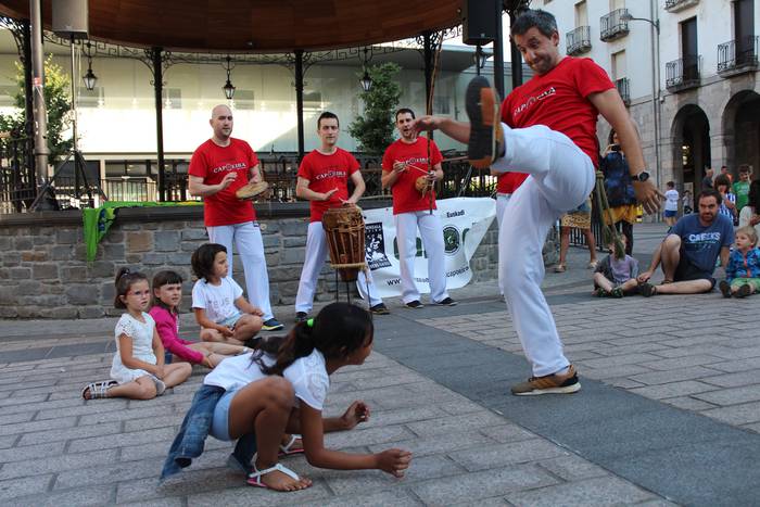 Capoeira ikastaroak eskainiko ditu Senzala Euskadi kultur elkarteak Azpeitian