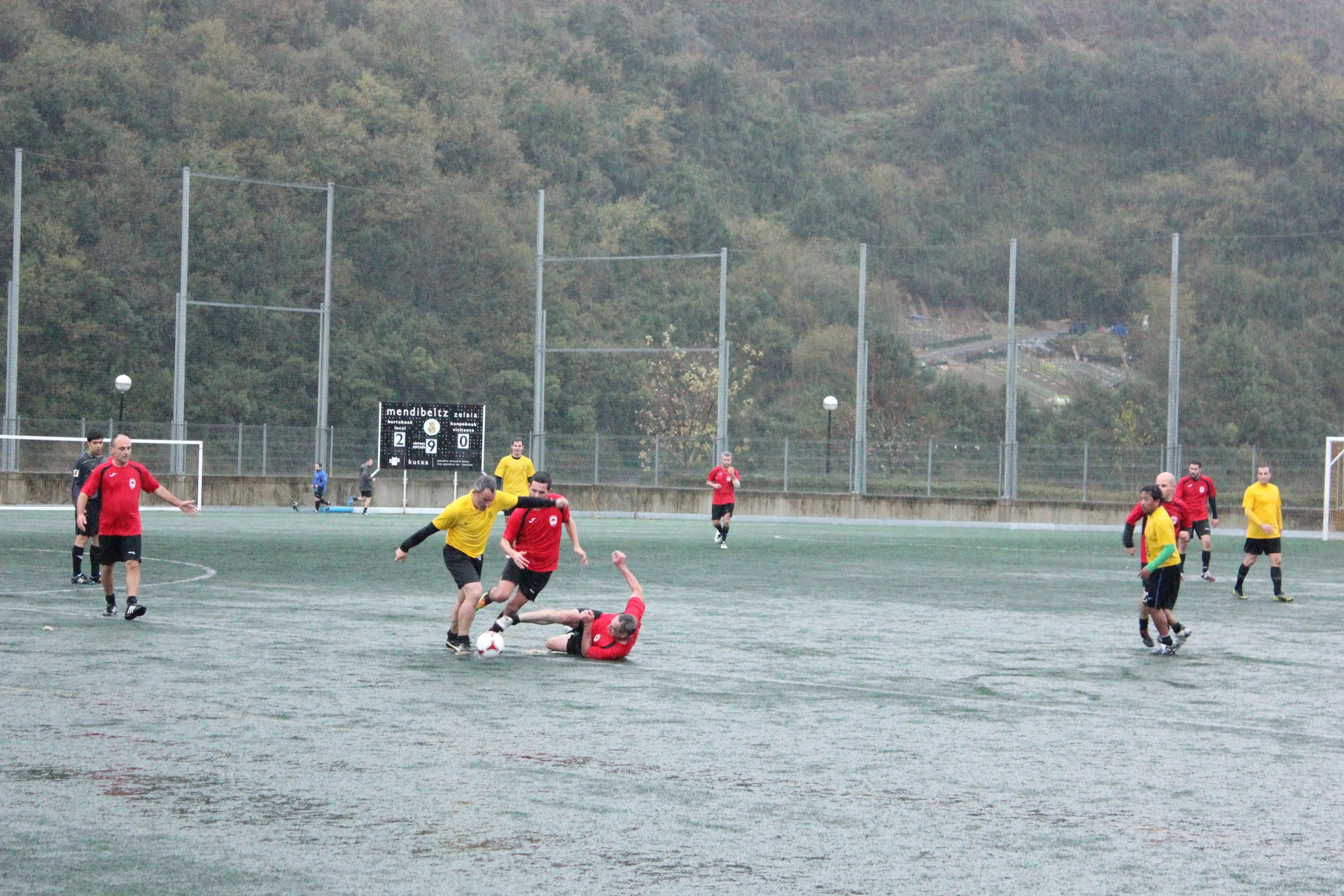 Beteranoak ere futbolean