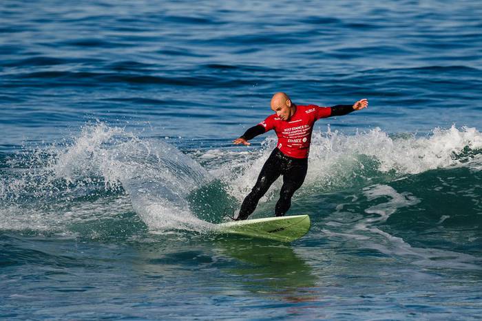 Aitor Francesenak irabazi zu surf egokituko Europako txapelketa