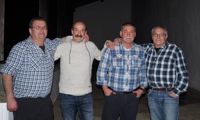 Kartzelako ate nagusitik ihes