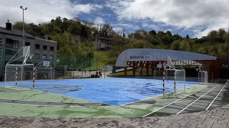 Sahatsaga kiroldegiko estalpe berria, jada herritarren eskura