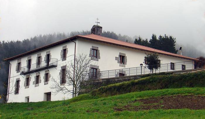 Emeterio eta Zeledonio eguneko meza egingo dute bihar Martirietan