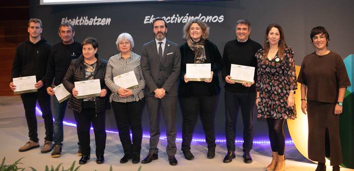 Euskal Kostaldeko Geoparkeko entitate kolaboratzaileek errekonozimendua jaso dute Euskadiko Ekoturismo VI. Foroan