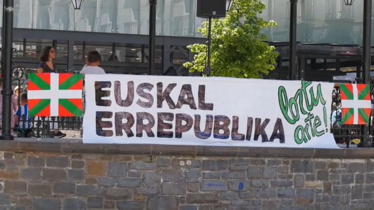Euskal Errepublikaren Eguneko ekitaldia, bideoan