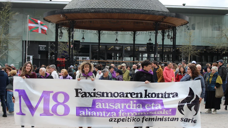 Igande eguerdian plazaratuko dituzte Martxoaren 8ko aldarriak