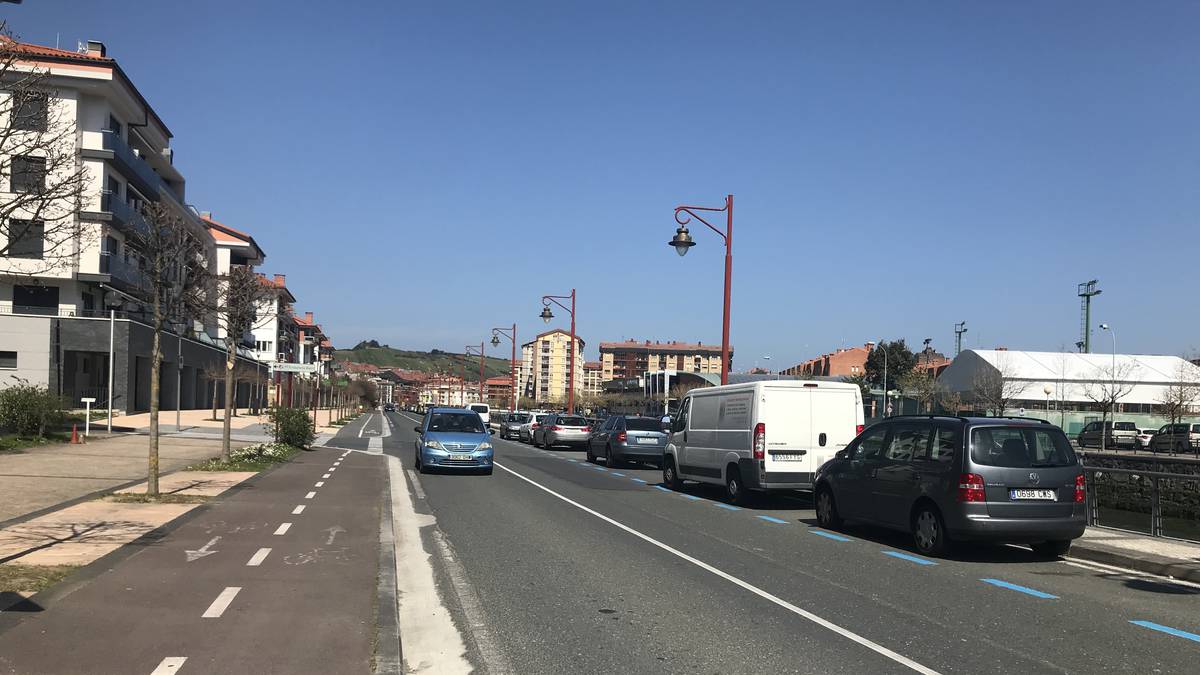 Axular ibiltokia itxi egingo dute bihar arratsaldean, txirrindularitza lasterketak direla eta