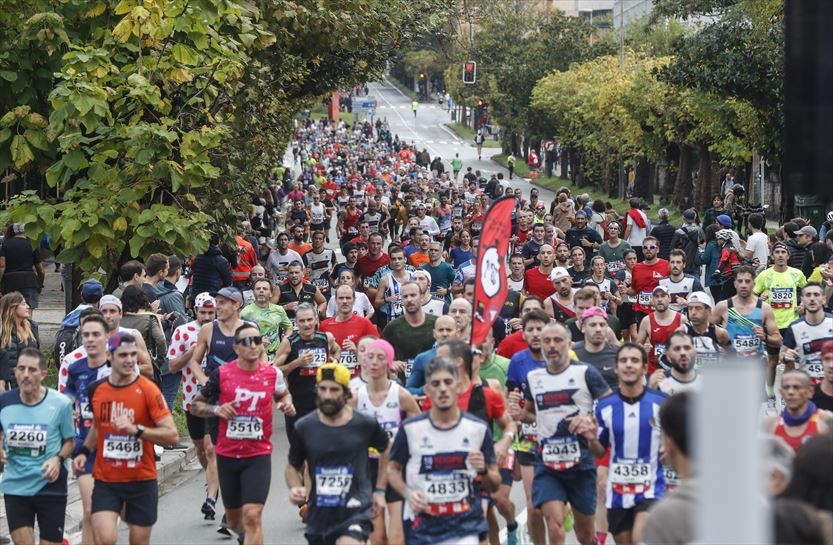 50 azkoitiarrek parte hartu dute 59. Behobia-Donostia lasterketan