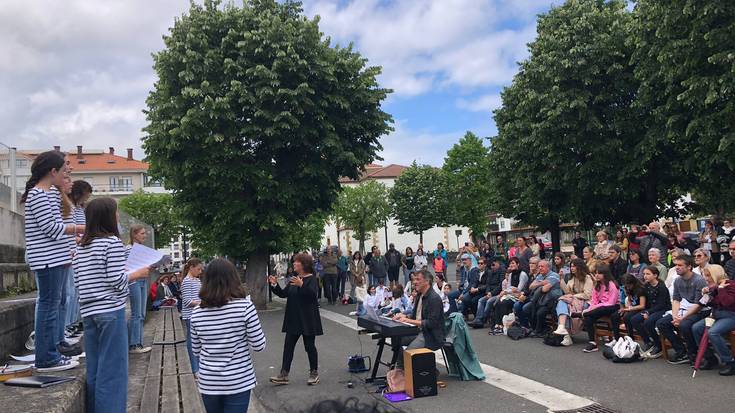 Udaberriko Kontzertua eskaniko dute bihar Iñurritzako zelaian