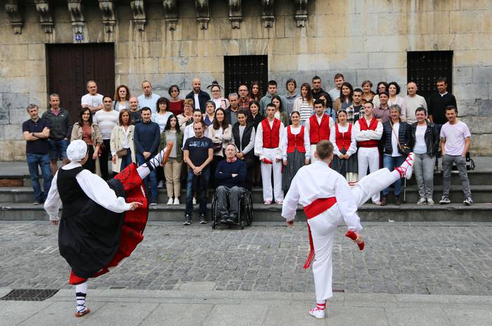 Azkoitiko I. Kultura Saria Sahatsa dantza taldeak jaso du