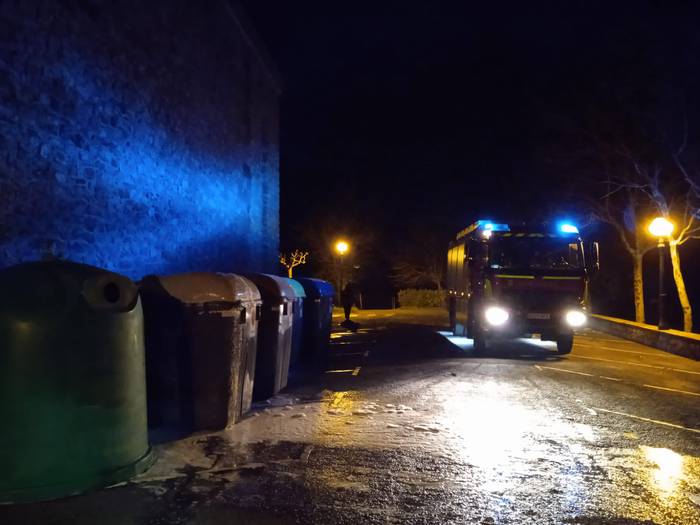 Edukiontzi bati su eman diote bart Artadin