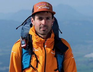 Mattin Iñiguez parapentelariak Alpeetan bizitakoak ezagutzeko aukera izango da ostiralean