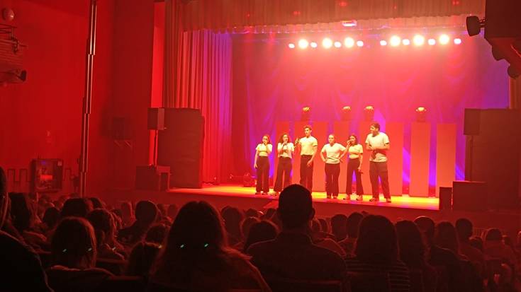 'Go!azen' telesaileko protagonistek dantzan jarri dute Zumaiena