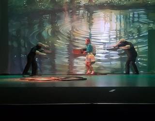 'Putzua begi-bistan' antzezlana eskaini dute Soreasun