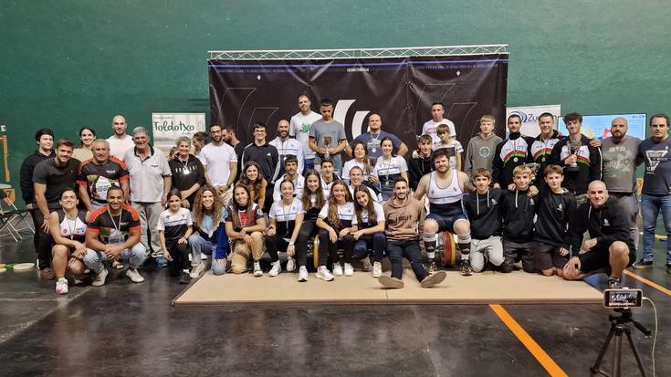 Danok Danena nagusi Gipuzkoako Taldekako Halterofilia Txapelketan