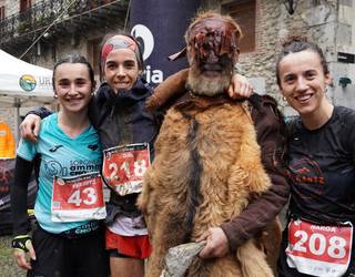 Kobaz Kobako lau sari nagusietatik hiru eskualdean gelditu dira