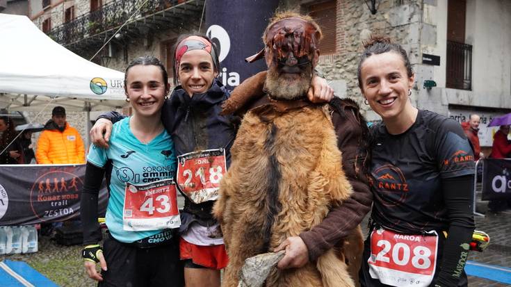 Kobaz Kobako lau sari nagusietatik hiru eskualdean gelditu dira