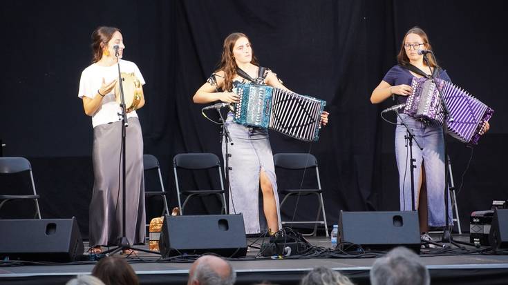 Trikiti doinuz girotu da enparantza